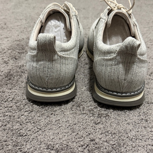 Men's Light Gray Casual Shoes - Picture 4 of 5